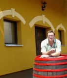 Vinaři z Čejkovic na návštěvě ve vinařství Hlinecký