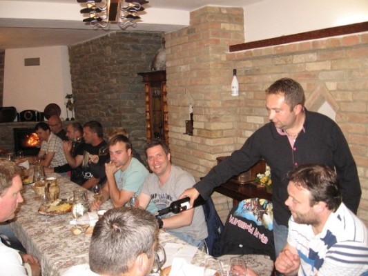 Ve vinařství Hradil